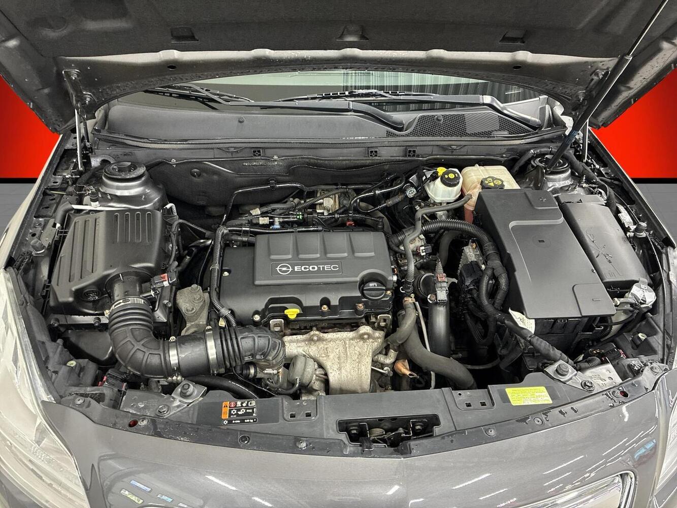 Opel Insignia vaihtoauto