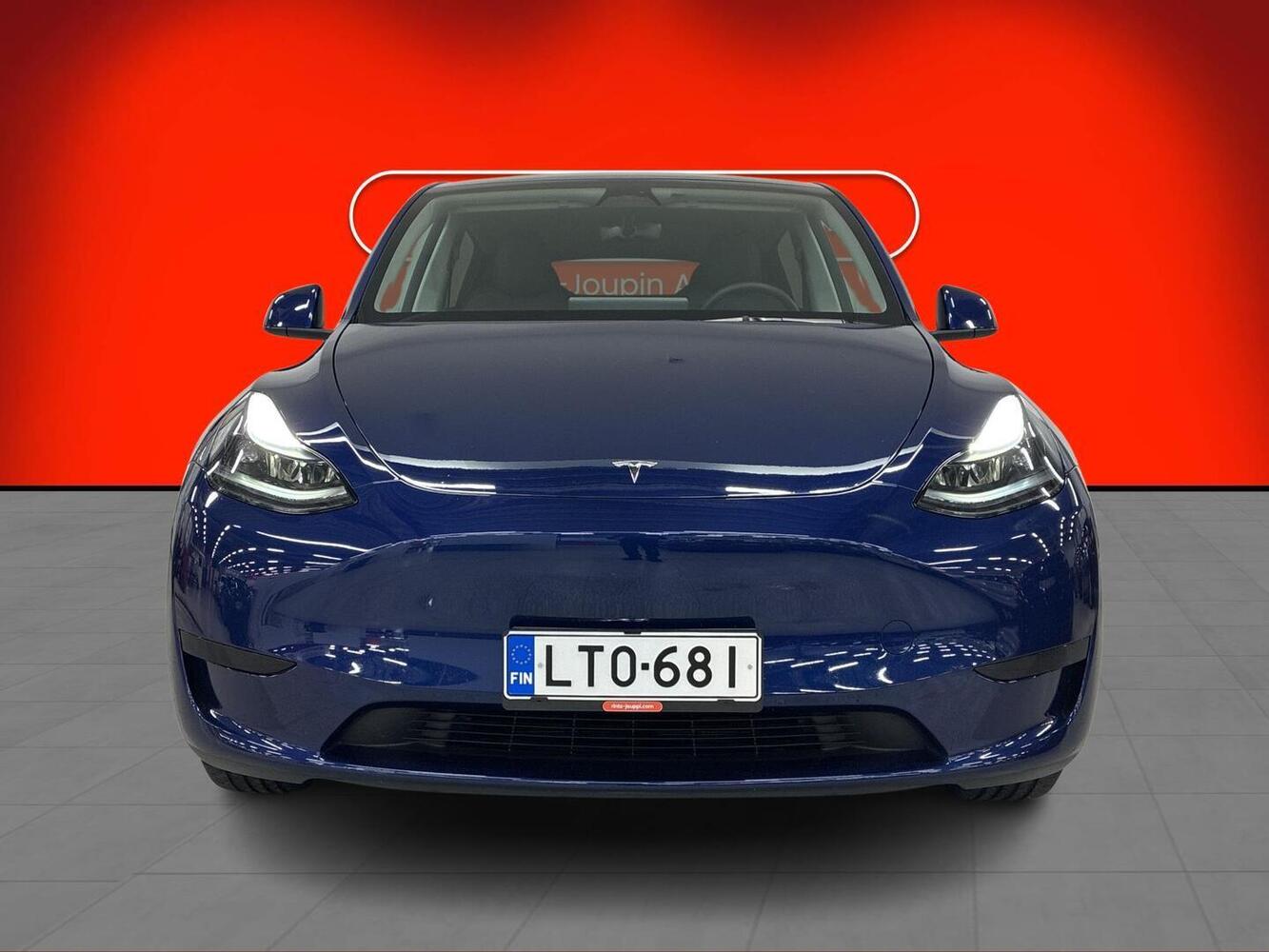 Tesla Model Y vaihtoauto