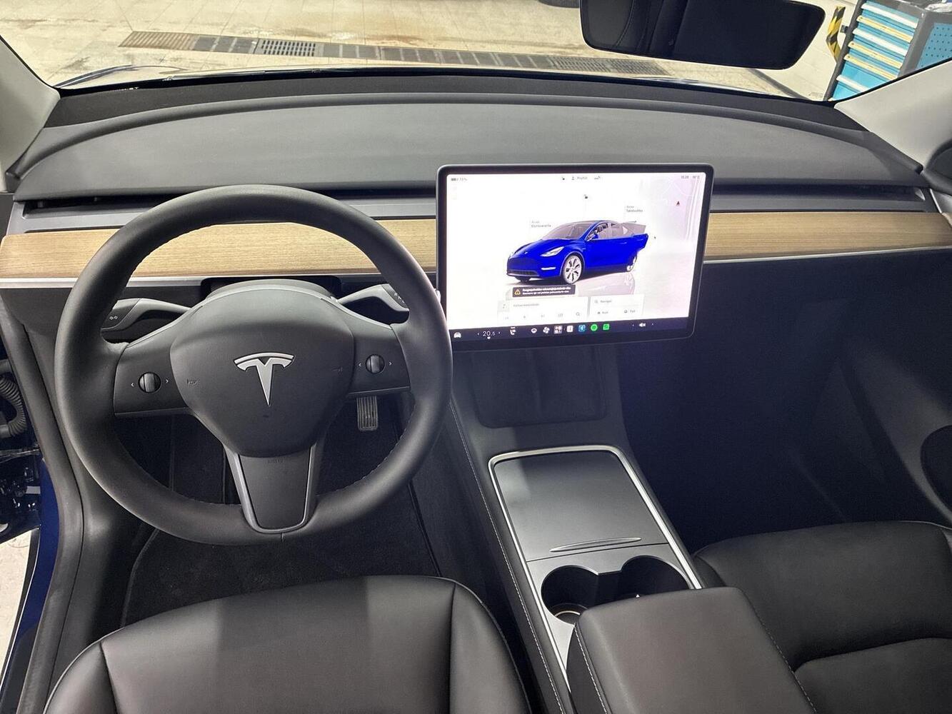 Tesla Model Y vaihtoauto