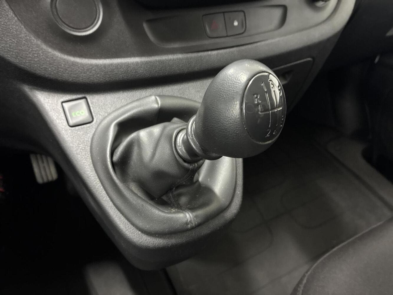 Renault Trafic vaihtoauto