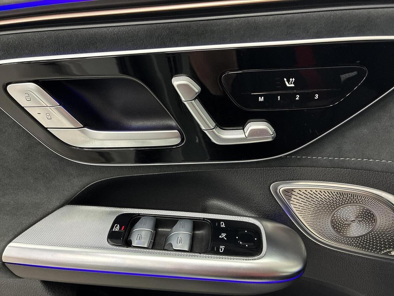 Mercedes-Benz EQE vaihtoauto