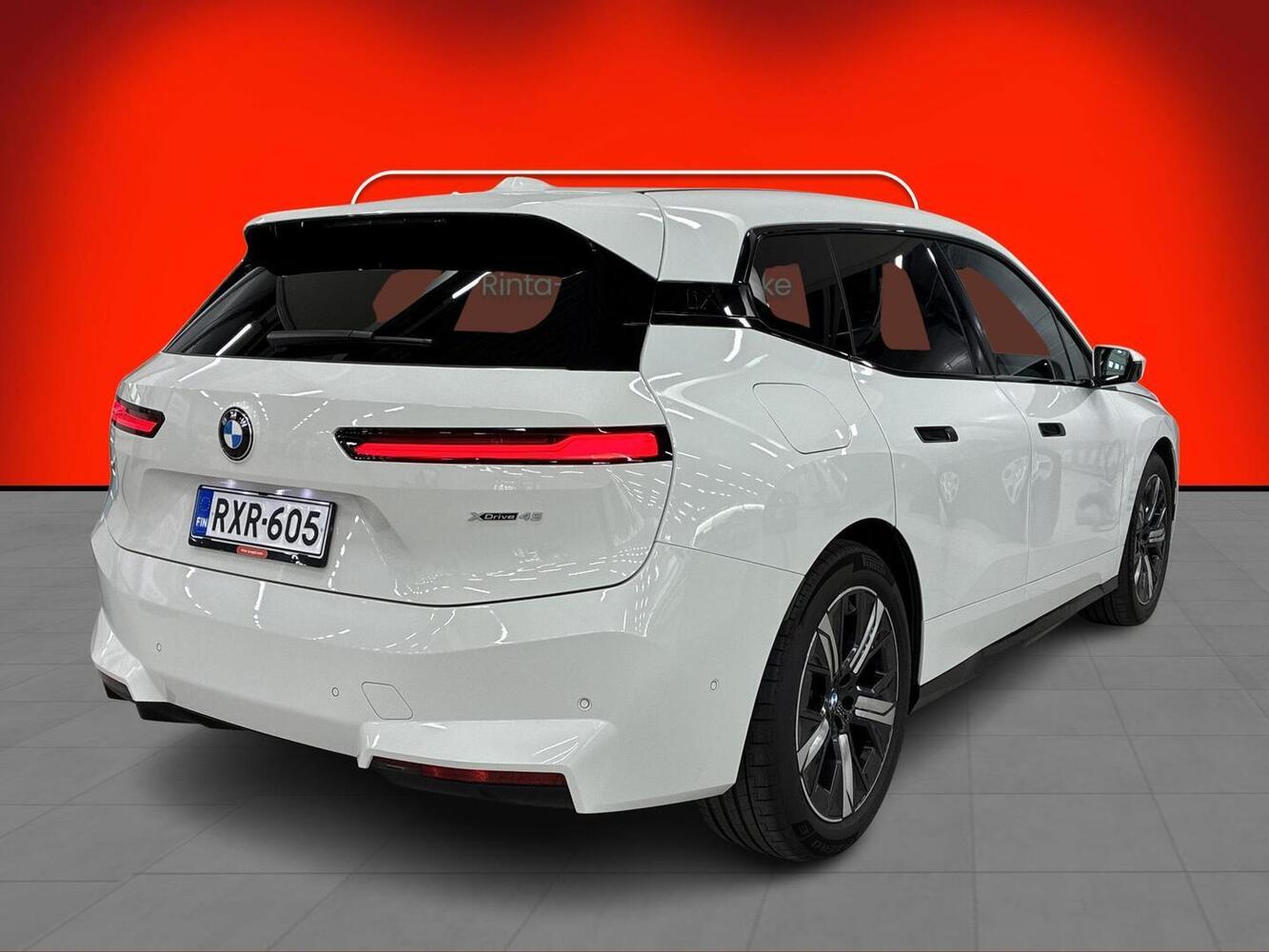 BMW iX vaihtoauto