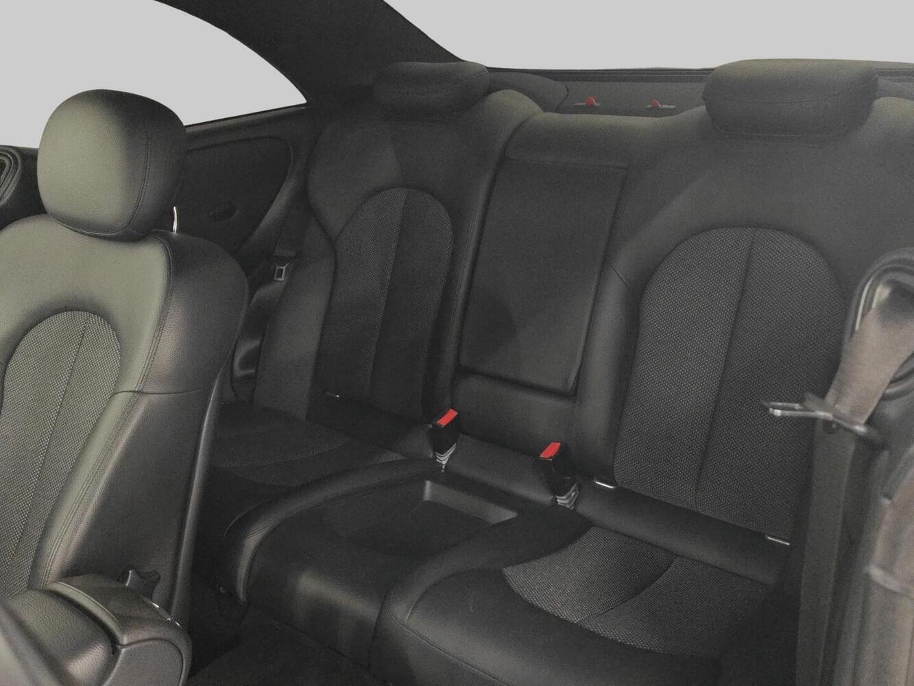 Mercedes-Benz CLK vaihtoauto