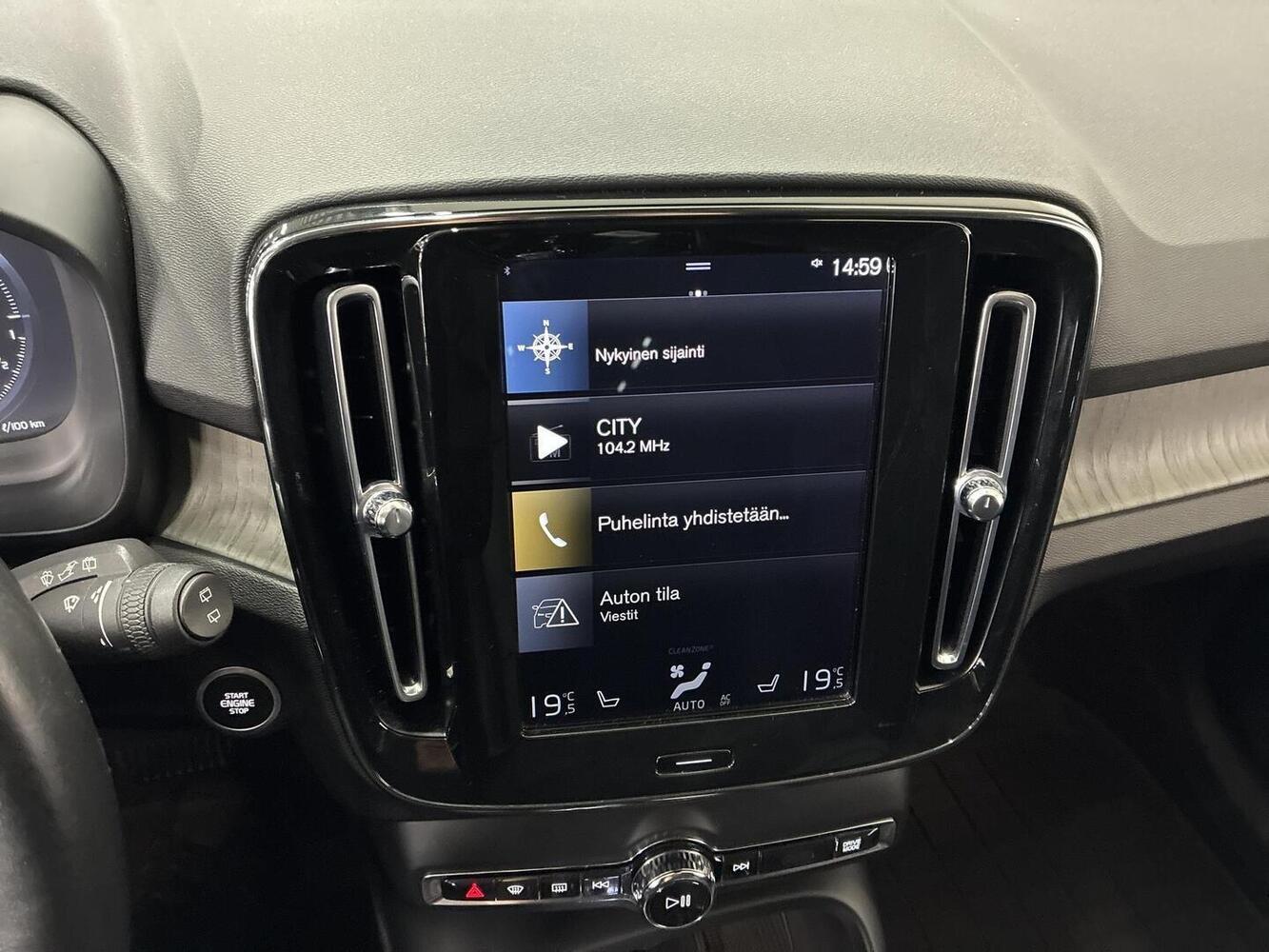 Volvo XC40 vaihtoauto