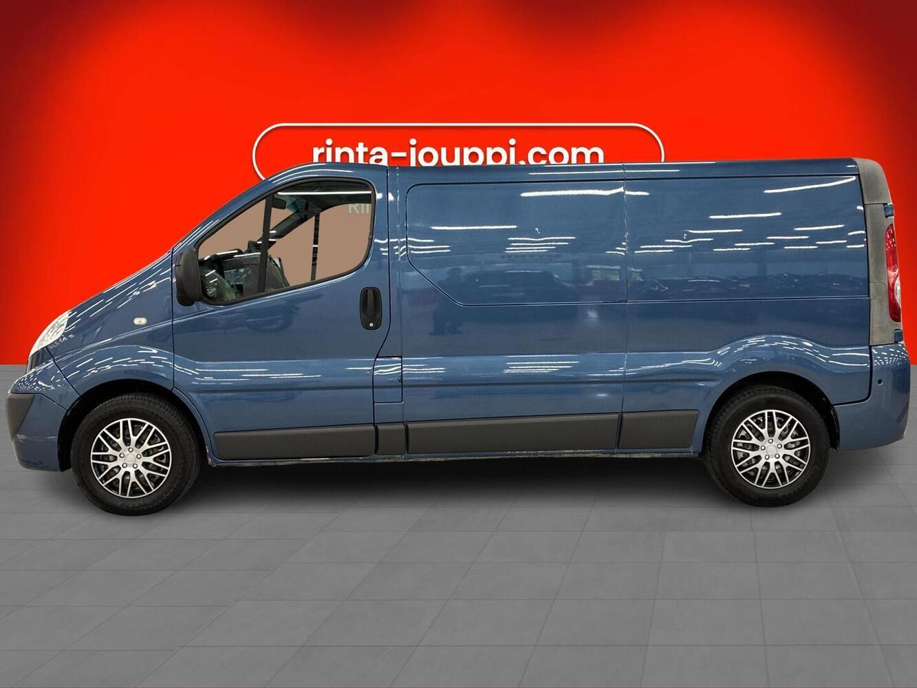 Nissan Primastar vaihtoauto