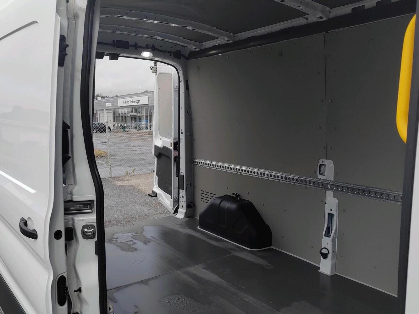 Ford Transit vaihtoauto