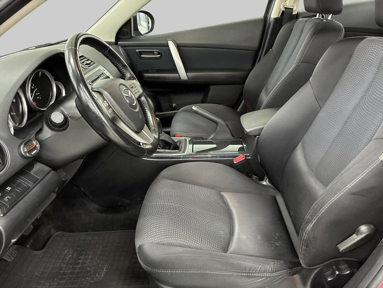 Mazda 6 vaihtoauto