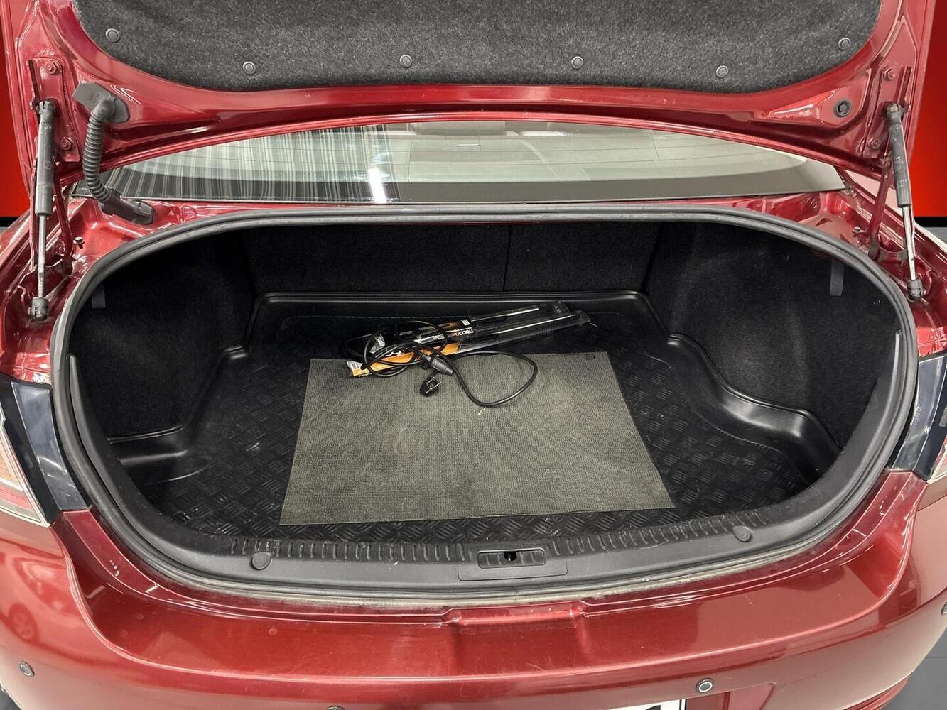 Mazda 6 vaihtoauto