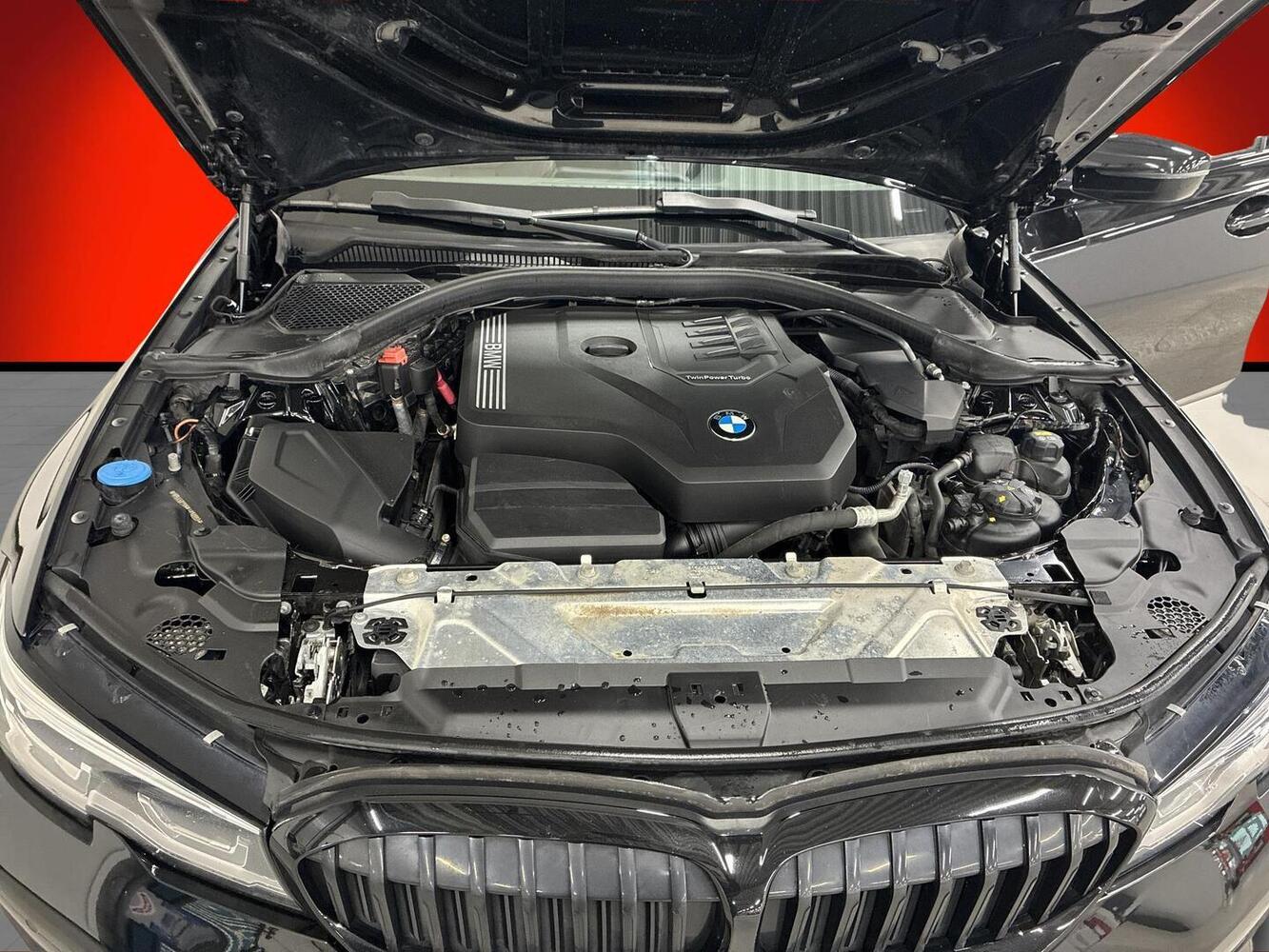 BMW 330 vaihtoauto