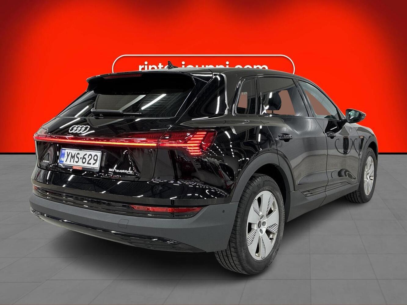 Audi e-tron vaihtoauto