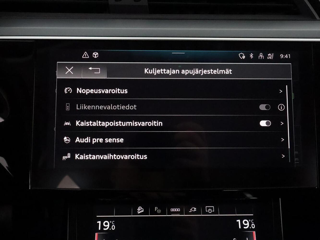 Audi e-tron vaihtoauto
