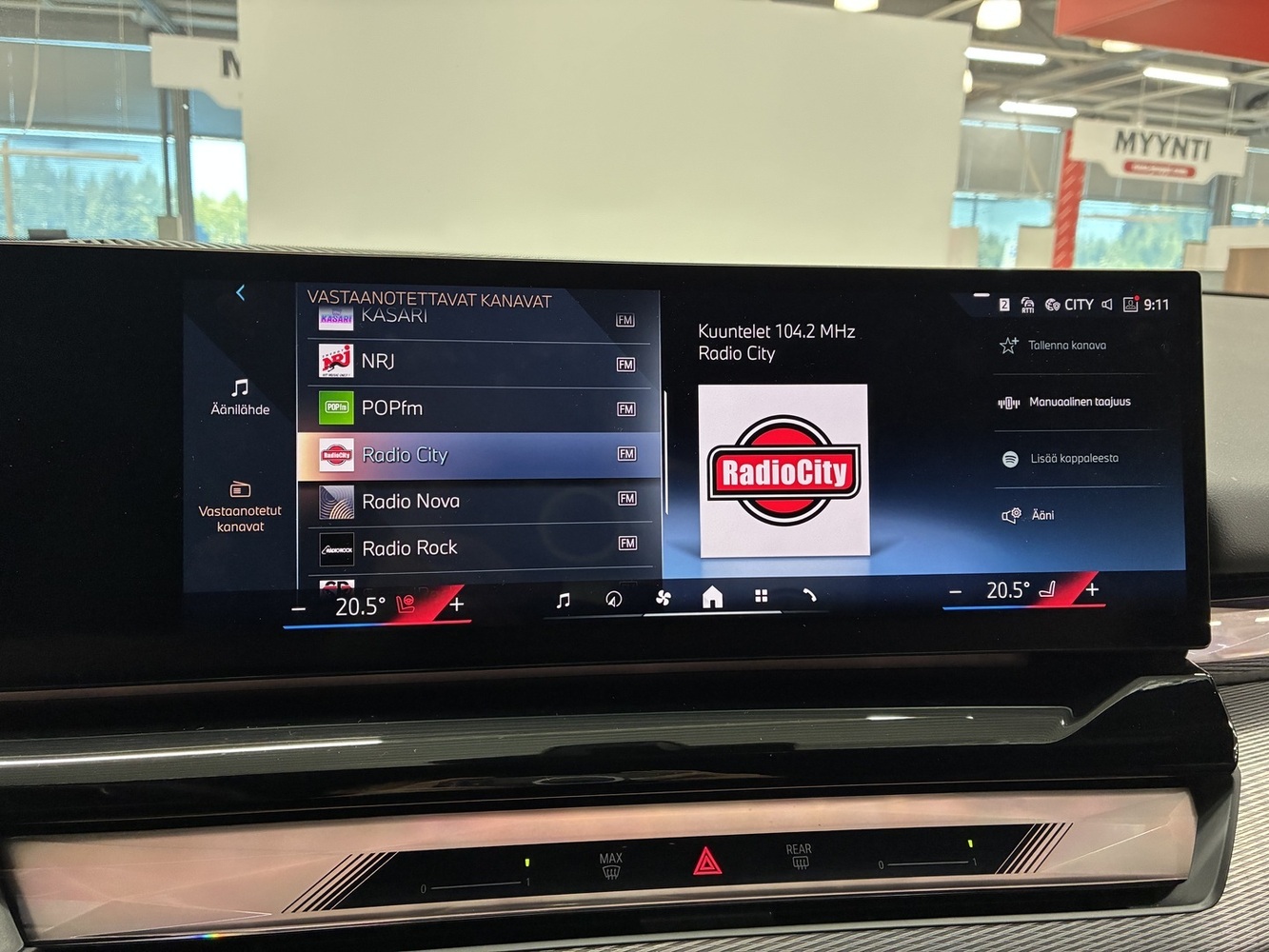BMW i5 vaihtoauto