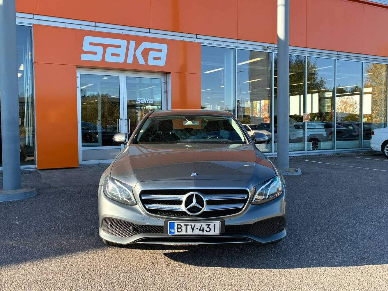 Mercedes-Benz E vaihtoauto