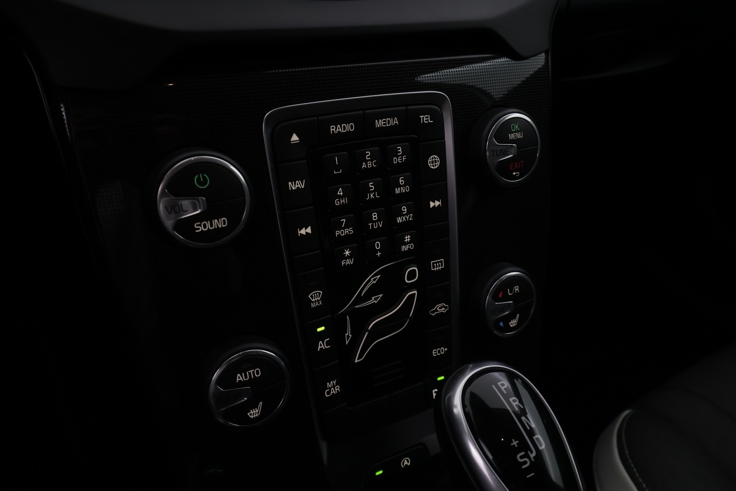 Volvo V40 Cross Country vaihtoauto