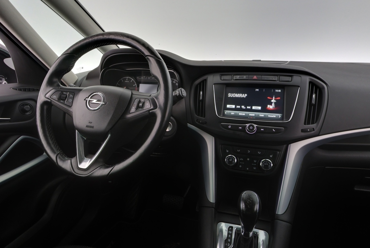 Opel Zafira vaihtoauto