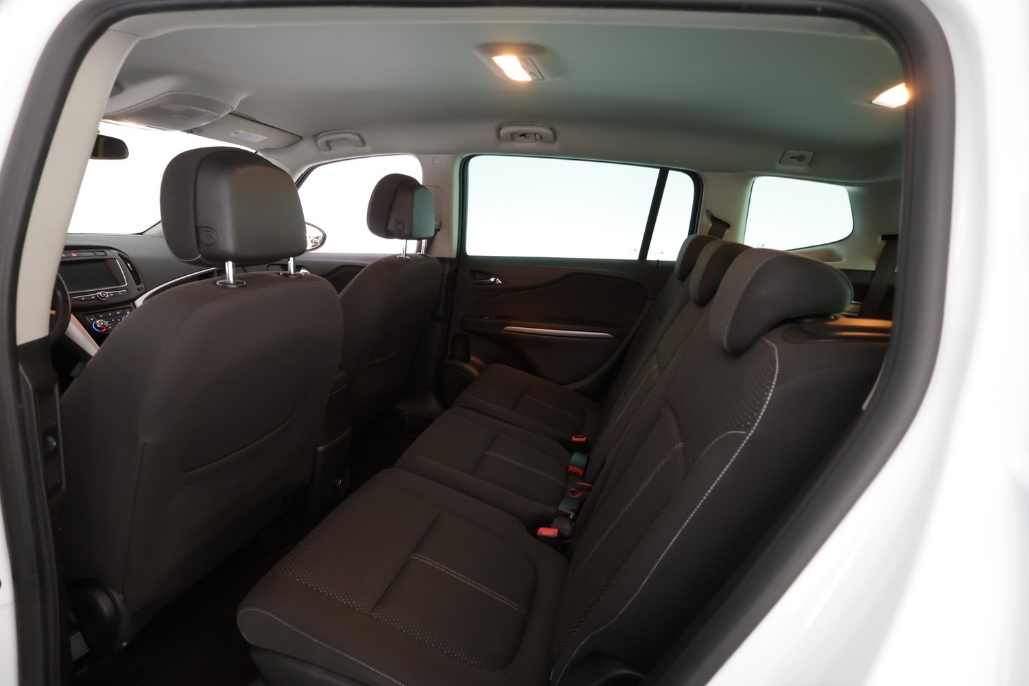 Opel Zafira vaihtoauto