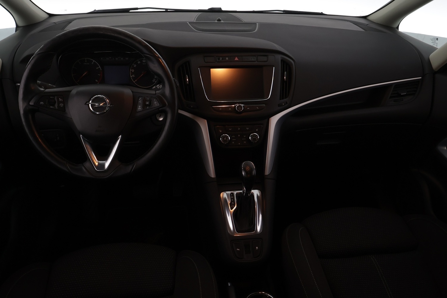 Opel Zafira vaihtoauto