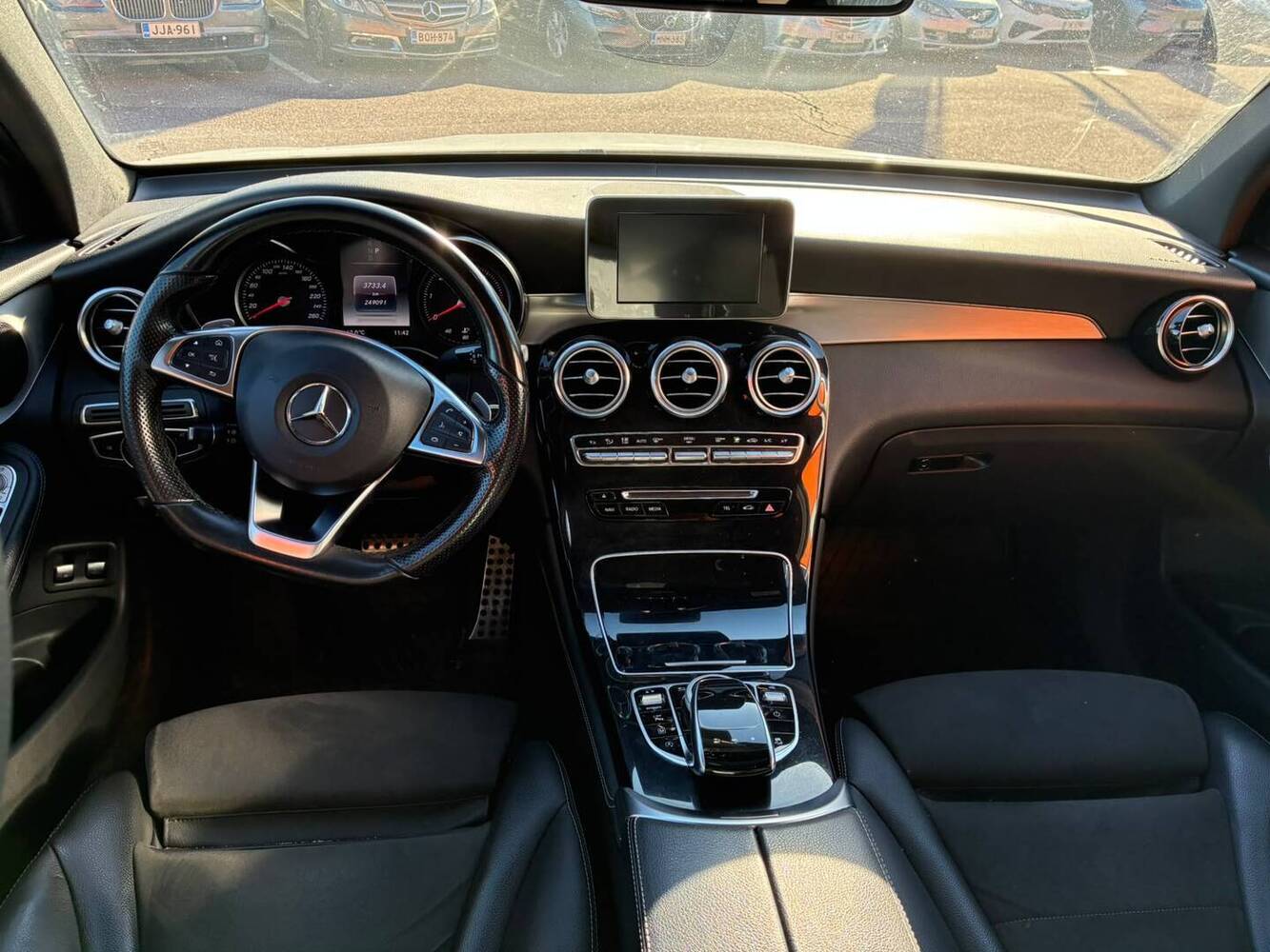 Mercedes-Benz GLC vaihtoauto