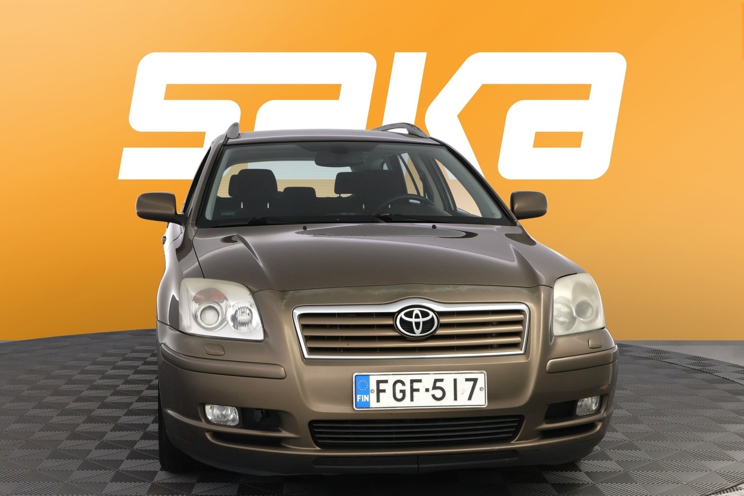 Toyota Avensis vaihtoauto