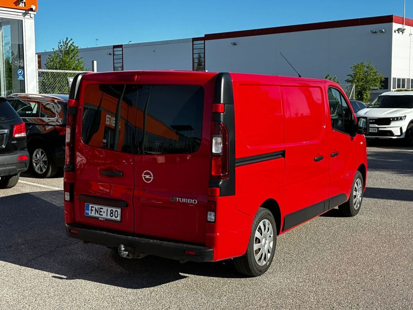 Opel Vivaro vaihtoauto