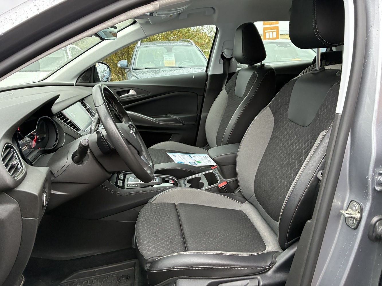 Opel Grandland X vaihtoauto