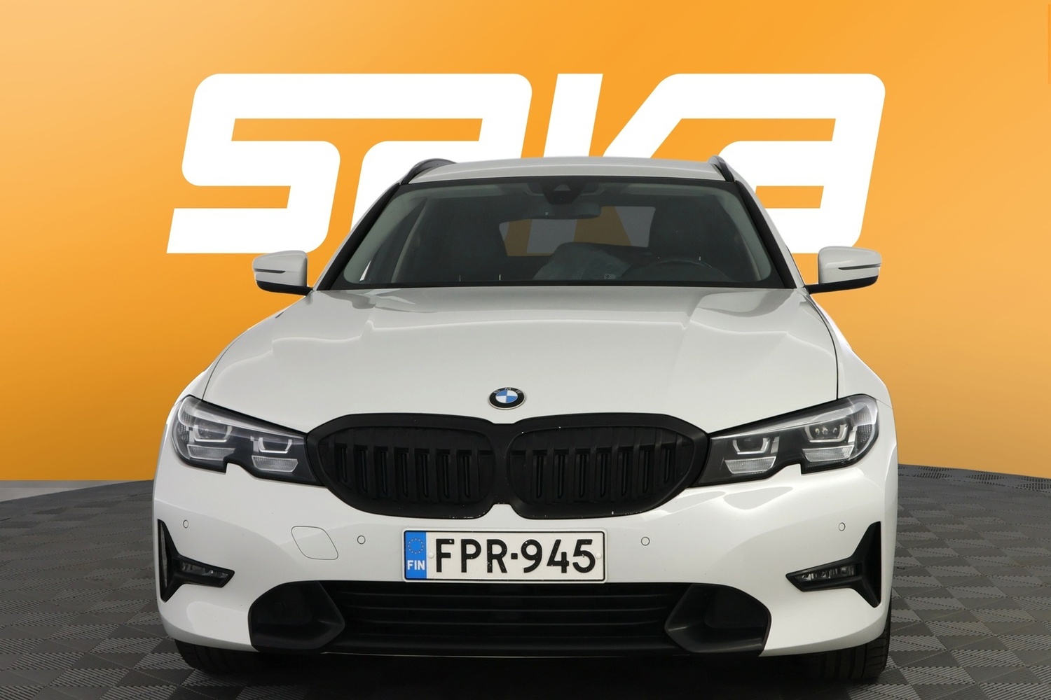 BMW 320 vaihtoauto