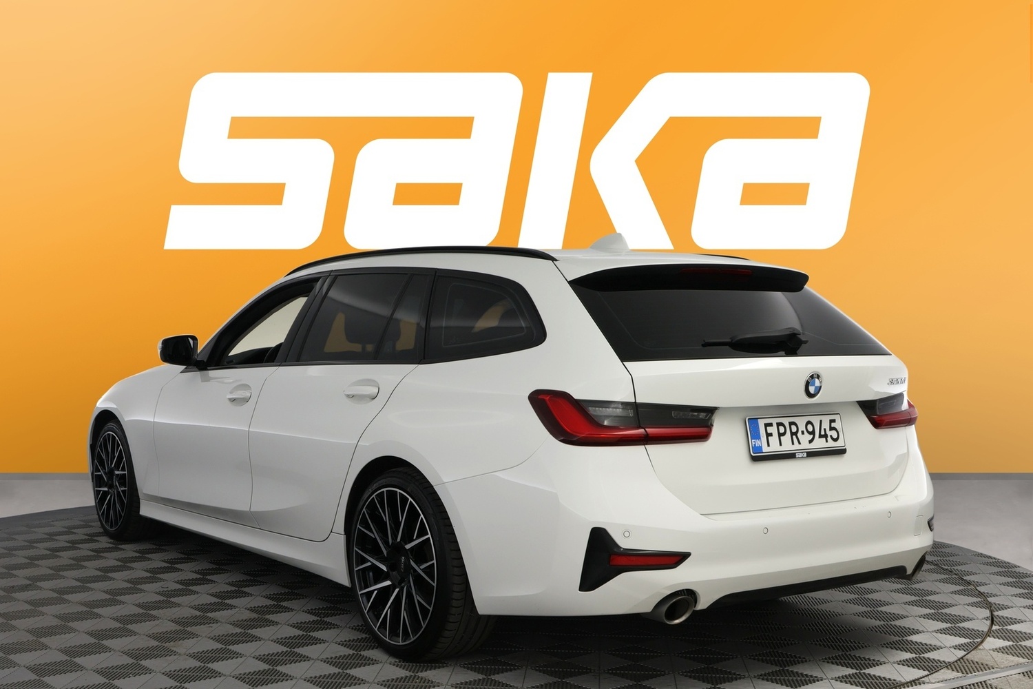 BMW 320 vaihtoauto