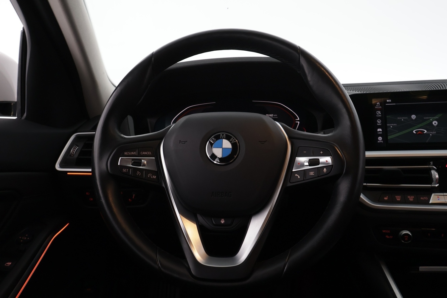 BMW 320 vaihtoauto