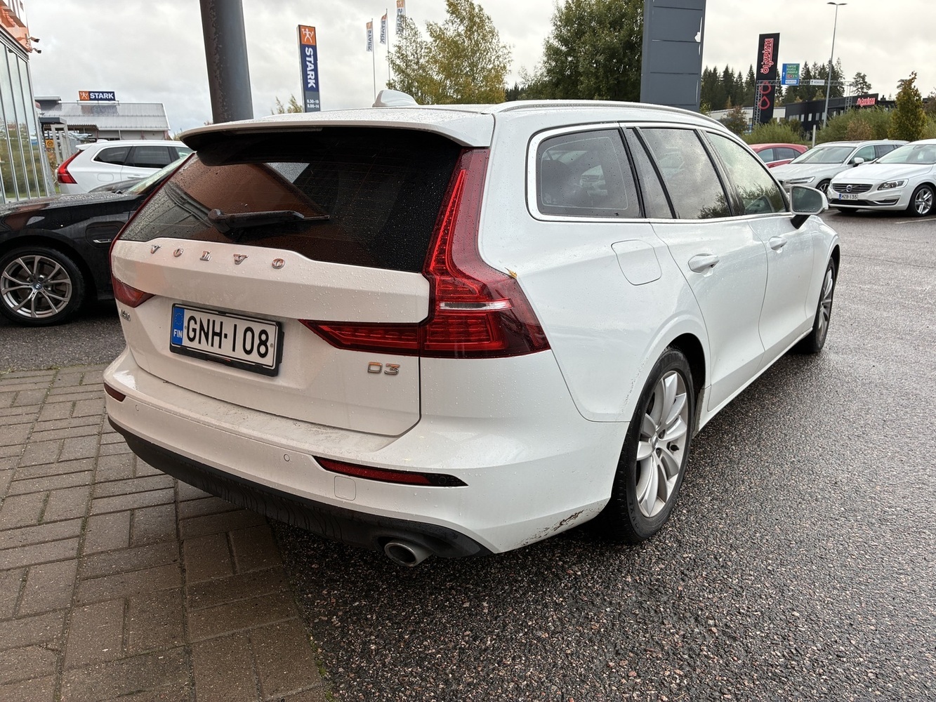 Volvo V60 vaihtoauto