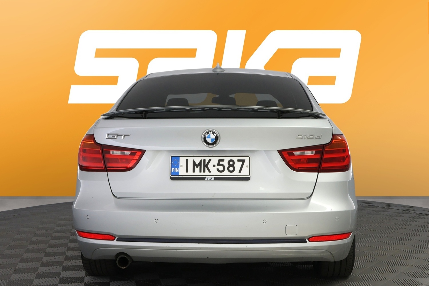 BMW 318 vaihtoauto