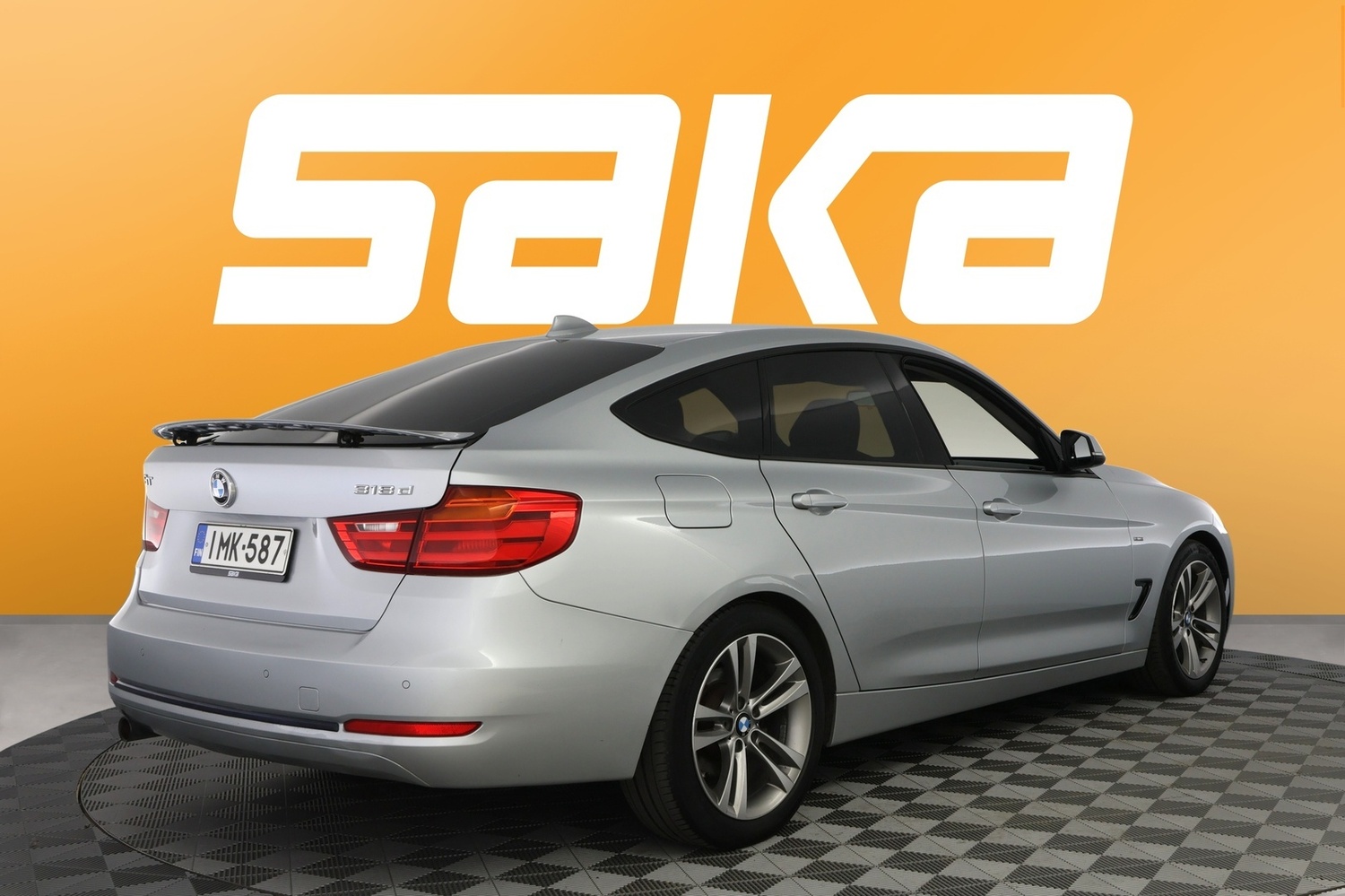 BMW 318 vaihtoauto
