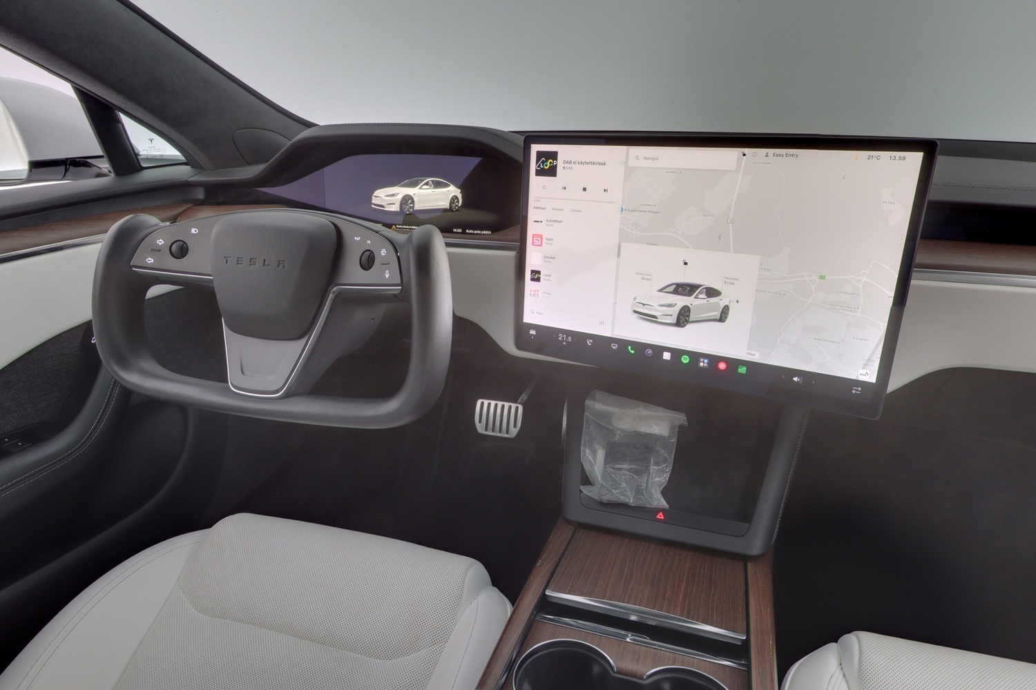 Tesla Model S vaihtoauto
