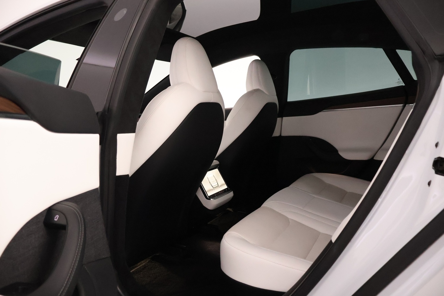 Tesla Model S vaihtoauto