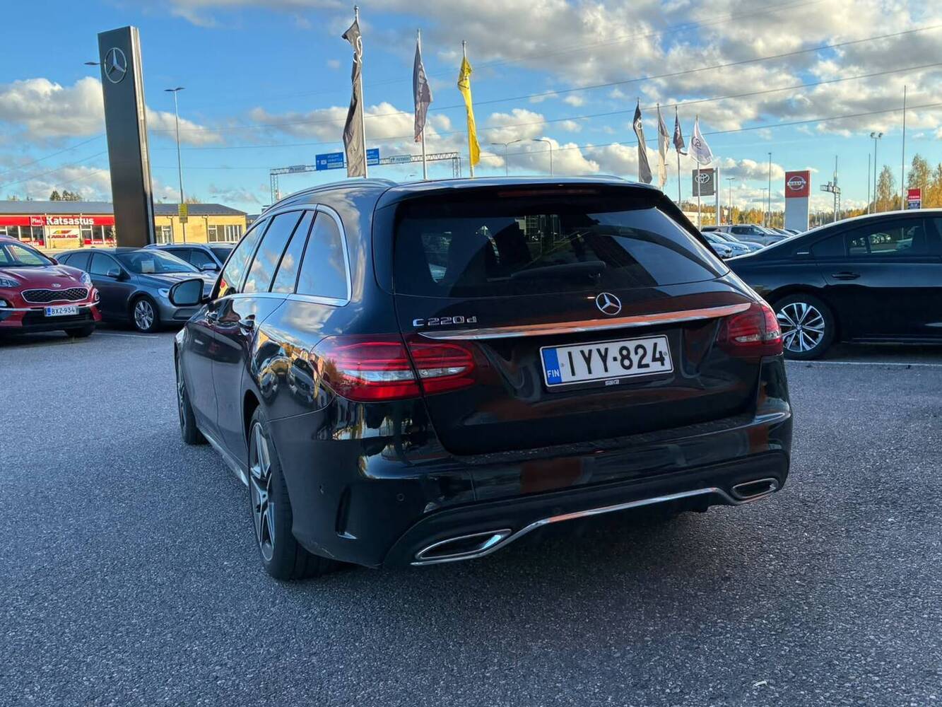 Mercedes-Benz C vaihtoauto