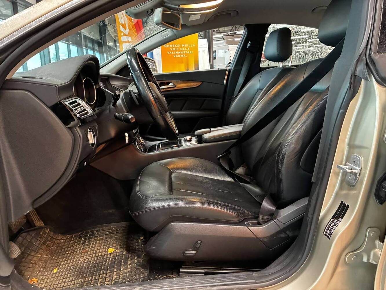 Mercedes-Benz CLS vaihtoauto