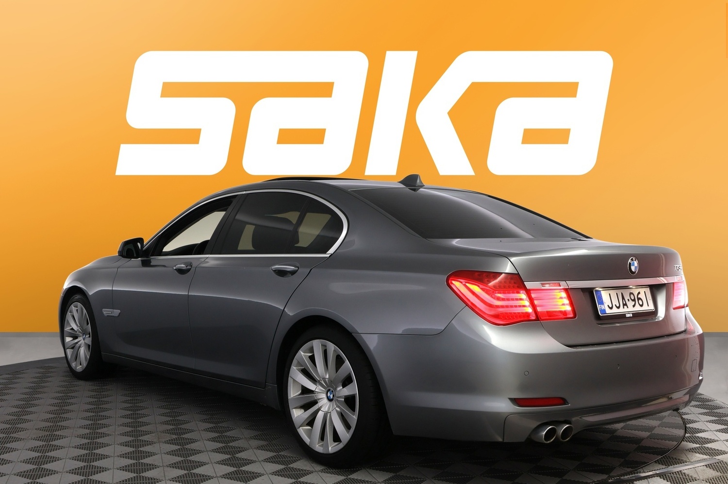 BMW 730 vaihtoauto