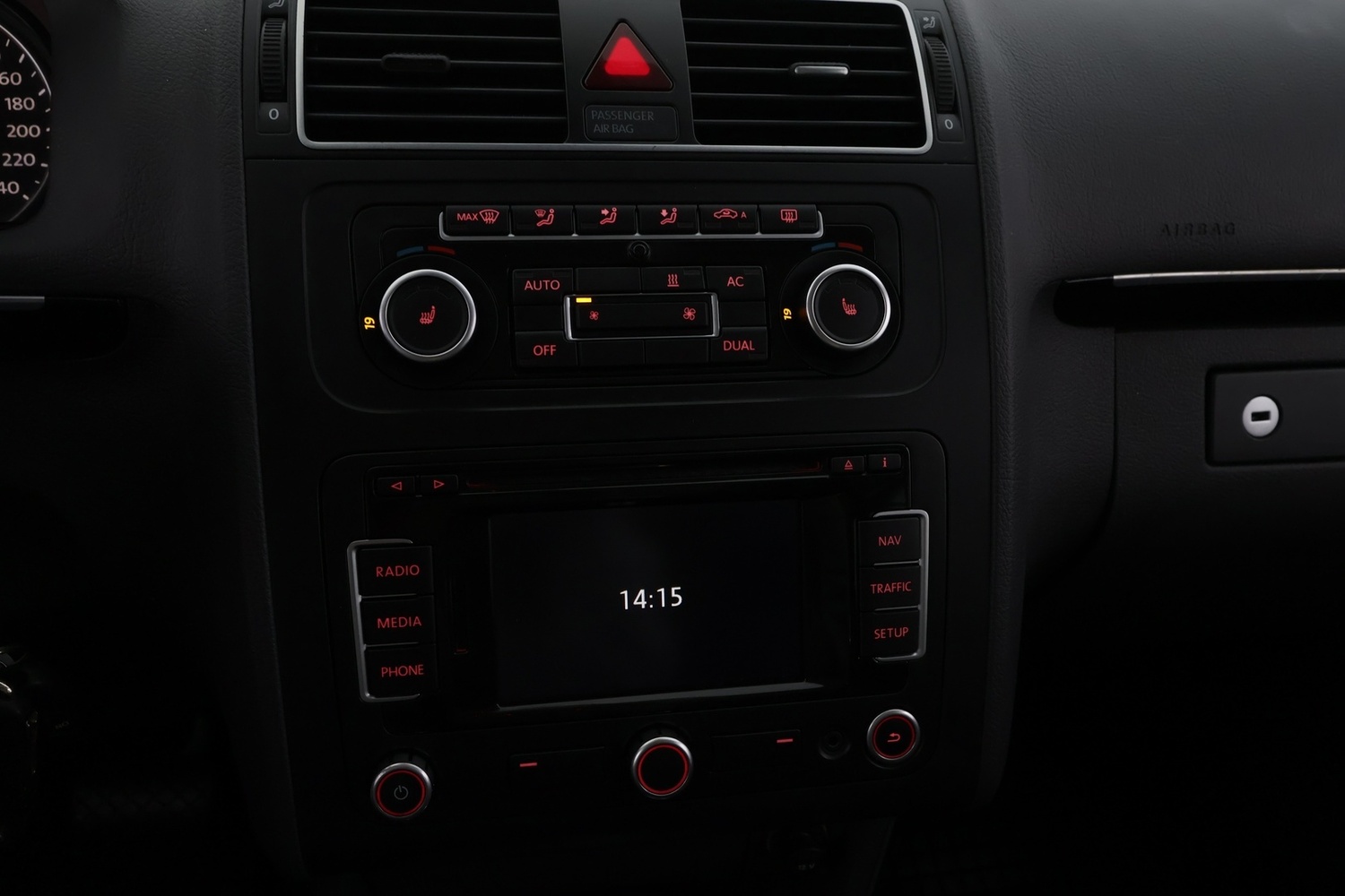 Volkswagen Touran vaihtoauto
