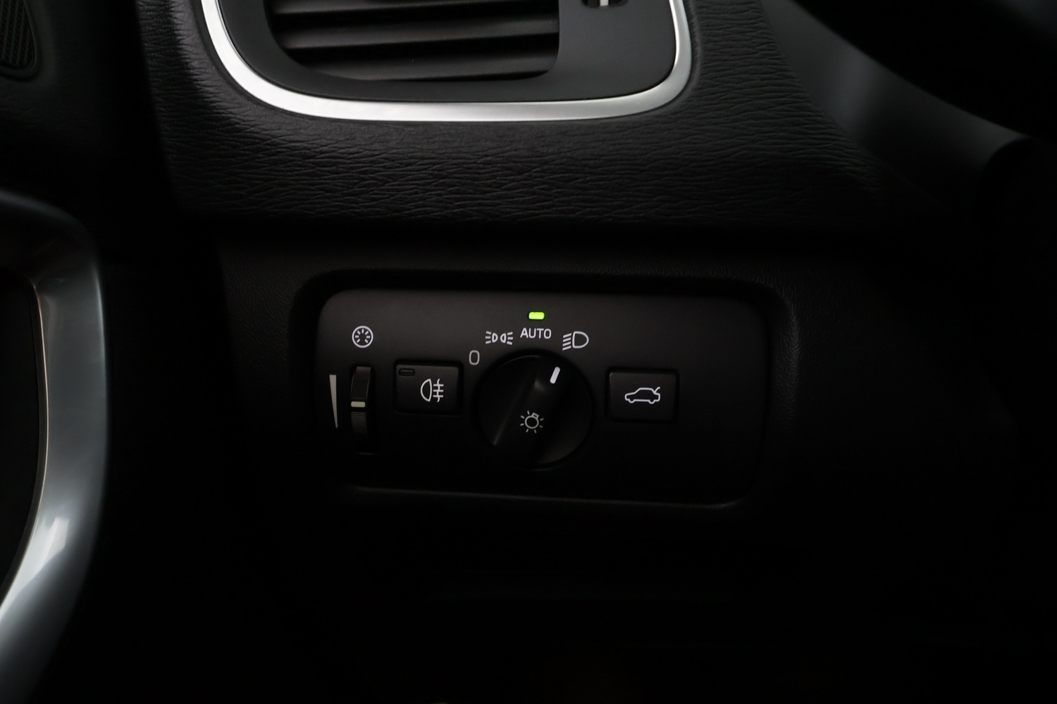 Volvo V40 vaihtoauto