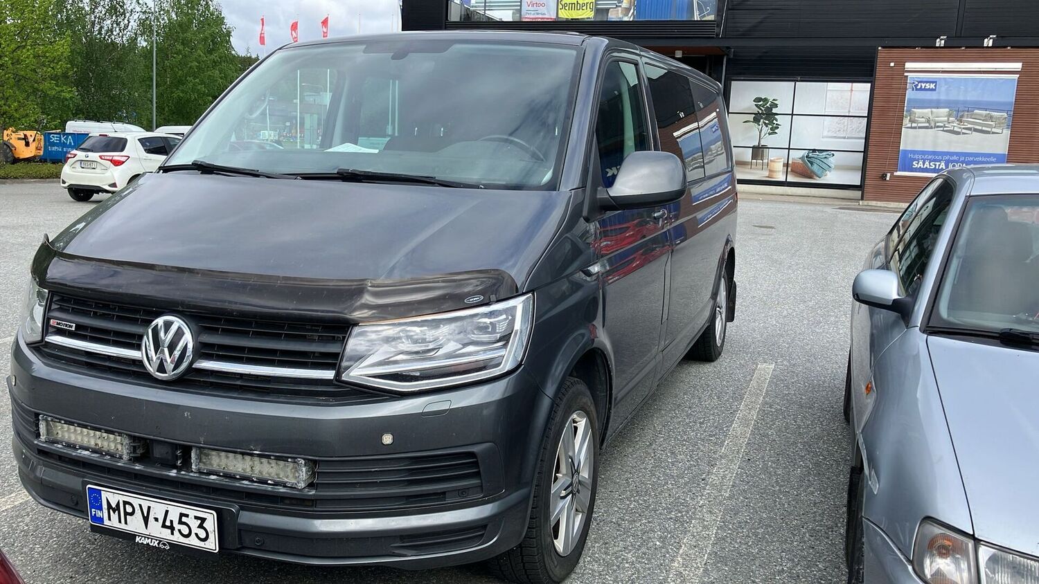 Volkswagen Transporter vaihtoauto