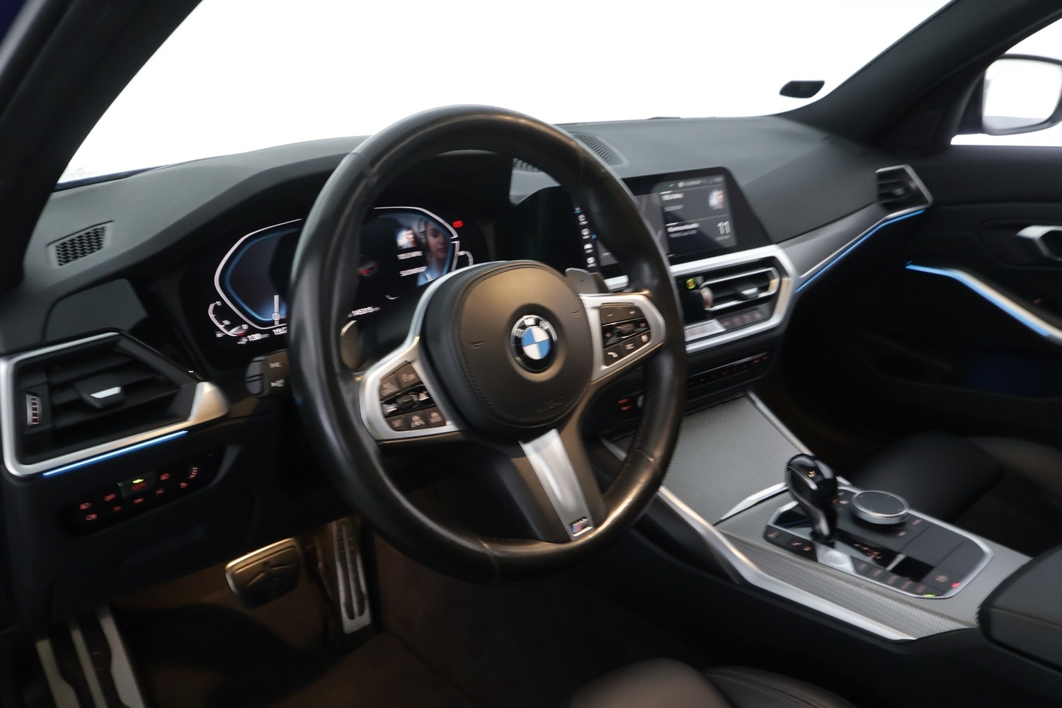 BMW 330 vaihtoauto
