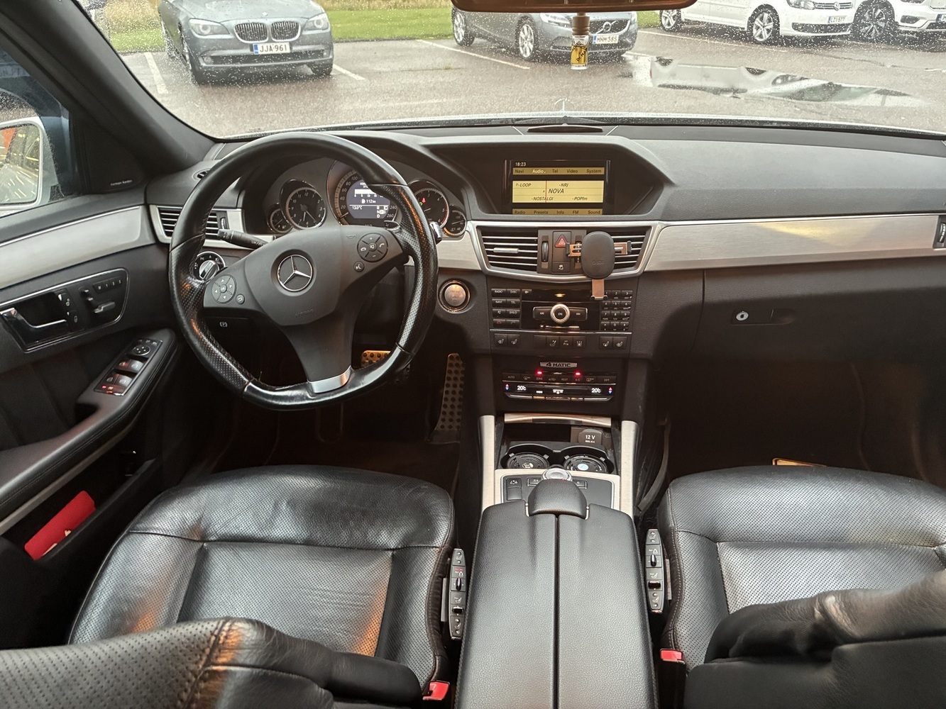 Mercedes-Benz E vaihtoauto