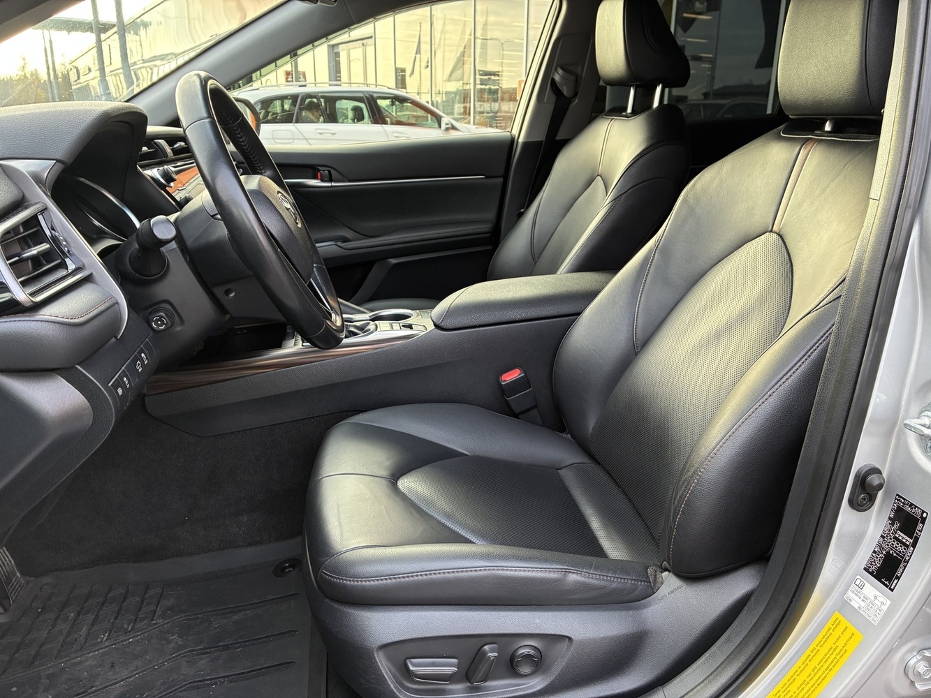 Toyota Camry vaihtoauto
