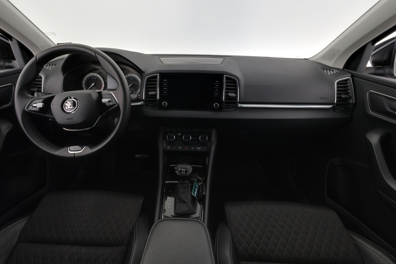 Skoda Karoq vaihtoauto