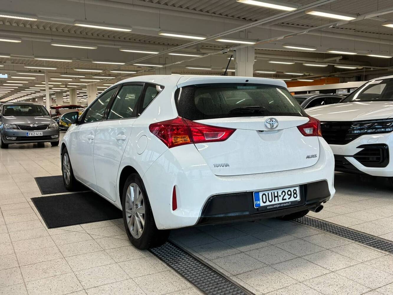 Toyota Auris vaihtoauto