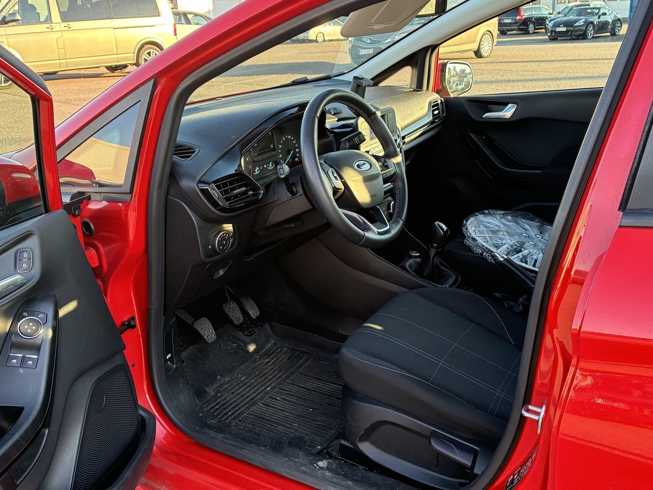 Ford Fiesta vaihtoauto