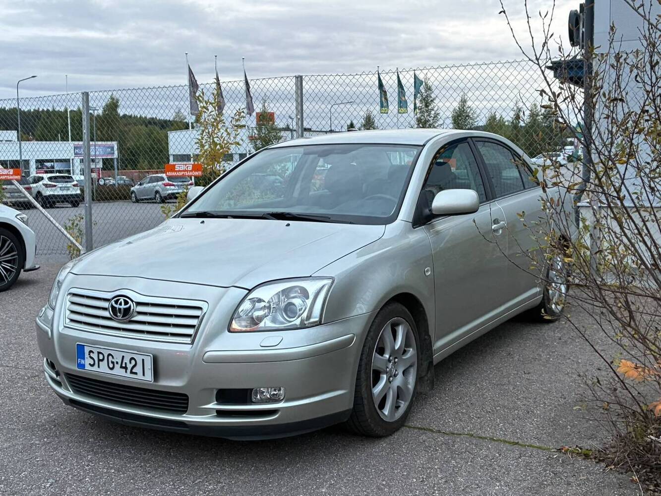 Toyota Avensis vaihtoauto