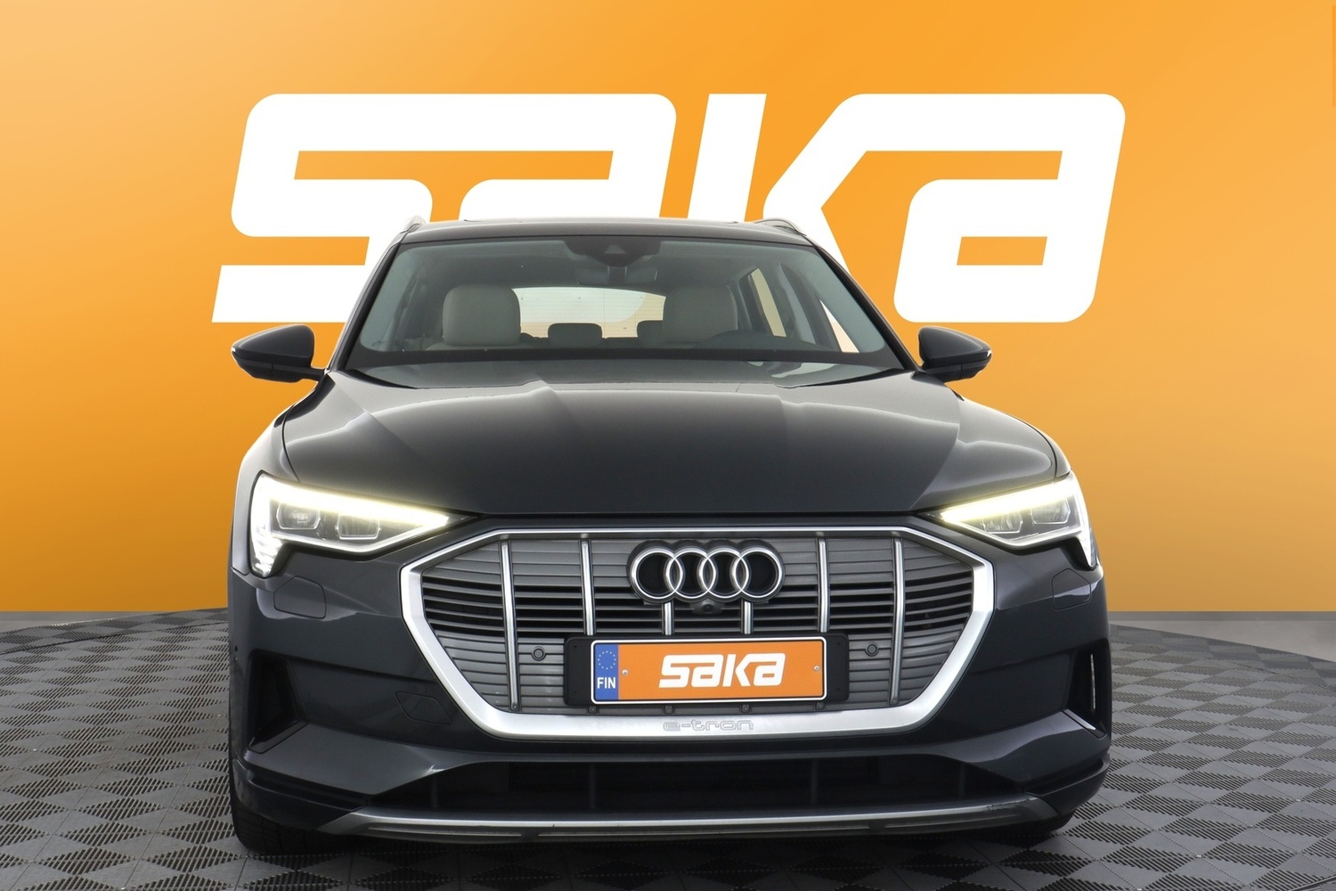 Audi e-tron vaihtoauto