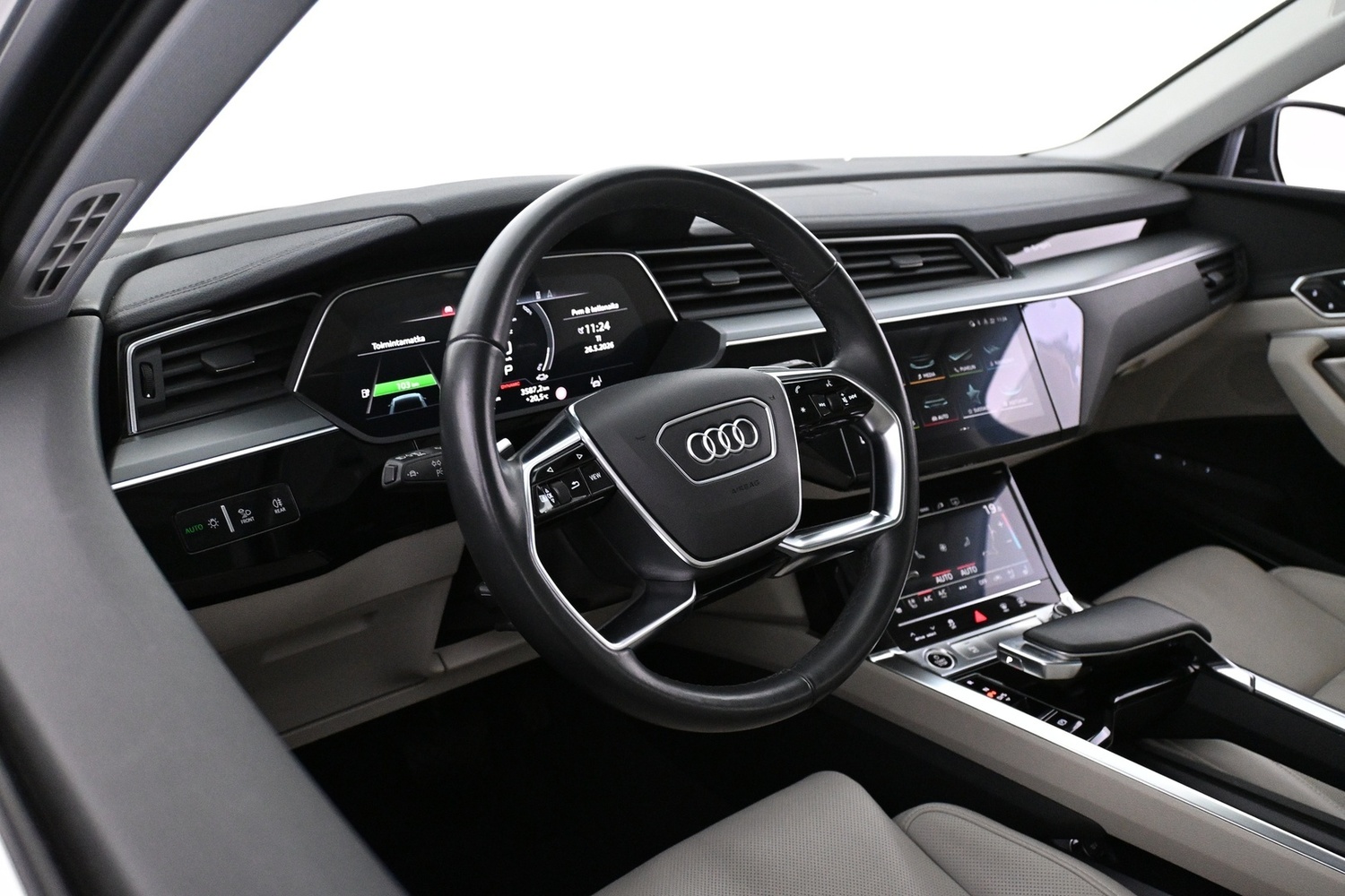Audi e-tron vaihtoauto