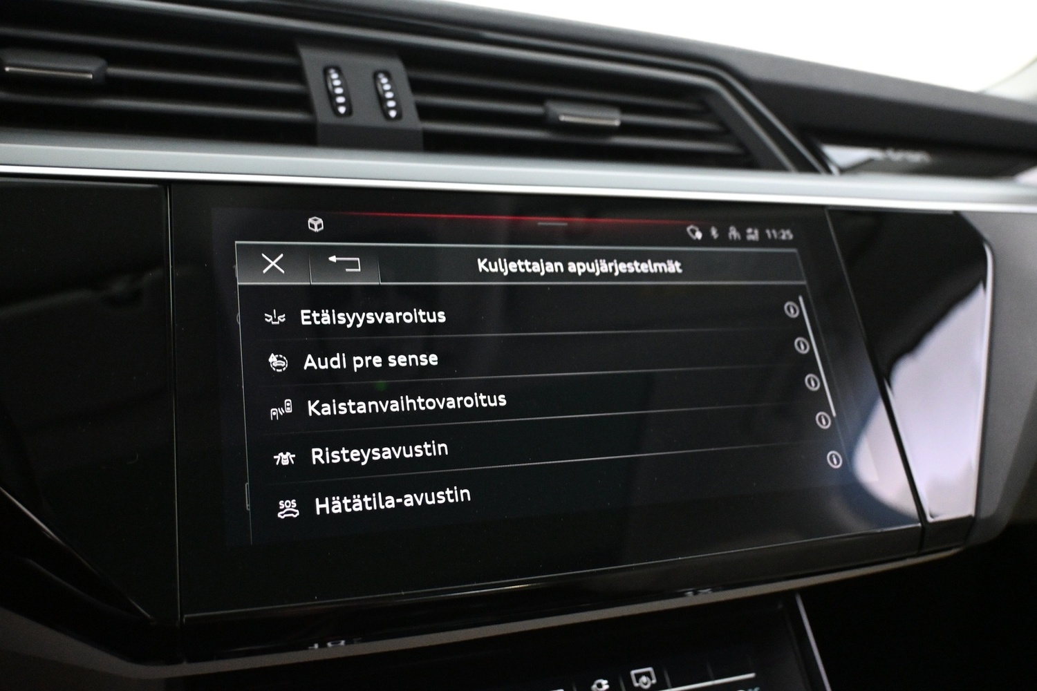 Audi e-tron vaihtoauto
