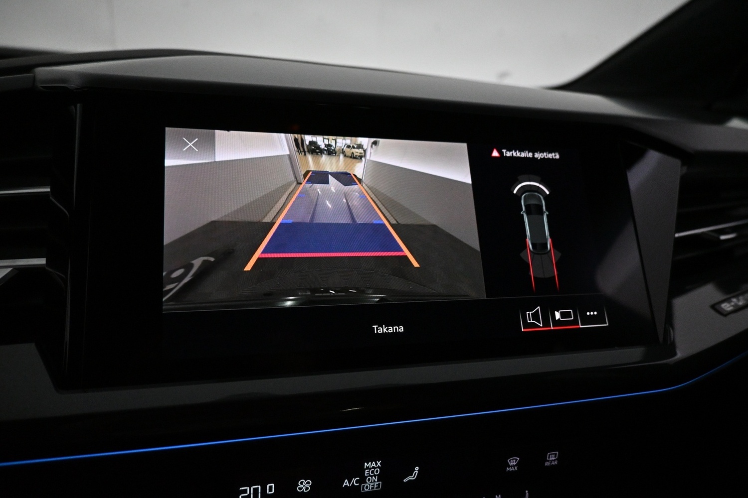 Audi Q4 e-tron vaihtoauto